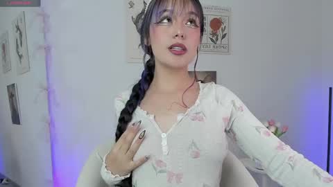 Chloe  online show from May 11, 3:52 am