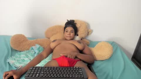 chloe online show from May 27, 1:57 am