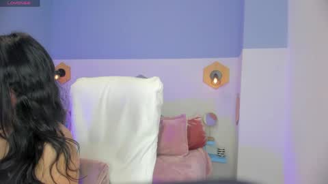 Chloe online show from May 23, 3:54 pm