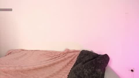 chloe_peach_ online show from May 21, 12:14 pm