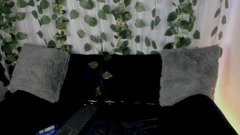 Chloe online show from May 4, 12:09 pm