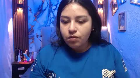 chloe_smith5 online show from February 10, 1:14 pm