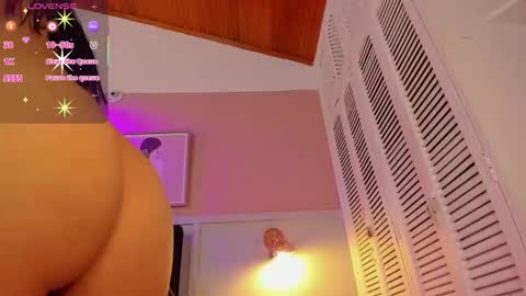   online show from October 9, 8:02 pm