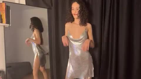 chloe online show from March 23, 8:26 pm