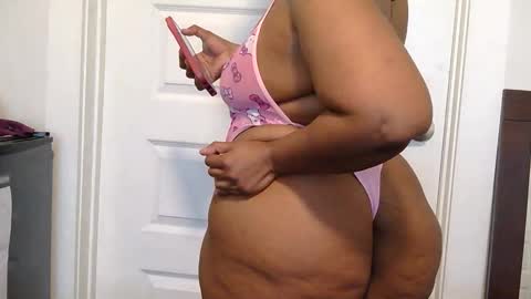 Chloe online show from April 2, 5:21 pm