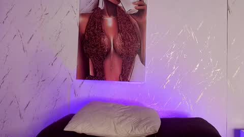 Melisa online show from November 8, 11:37 am