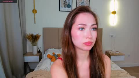 ChloeLuv online show from March 9, 4:44 pm