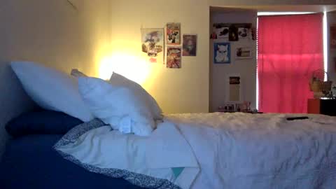 Snapshot of chloesays chatting on September 23, 6:06 pm Chloe Lane online show from September 23, 6:06 pm