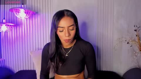 Snapshot of chloetaylorr_ chatting on January 18, 9:02 pm CHLOE online show from January 18, 9:02 pm