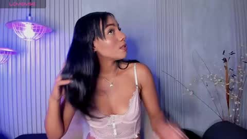 Snapshot of chloetaylorr_ chatting on January 17, 9:06 pm CHLOE online show from January 17, 9:06 pm
