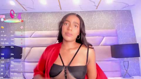Snapshot of chloetaylorr_ chatting on September 17, 11:03 pm CHLOE online show from September 17, 11:03 pm