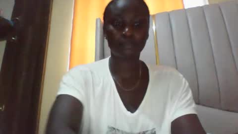 chocalate_sexx online show from October 5, 11:48 am
