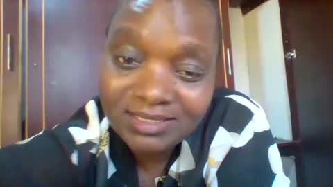 chocobabe002 online show from May 9, 6:15 am