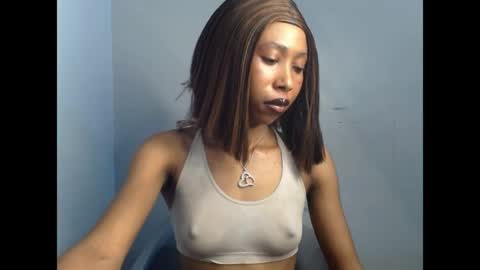 chocochocox online show from April 8, 7:10 am