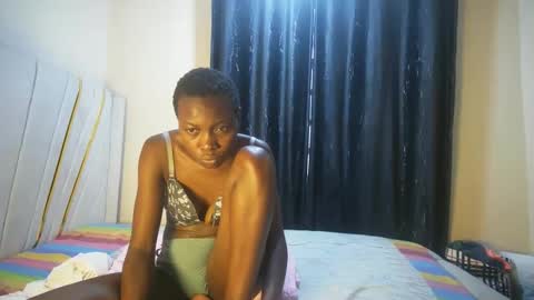 chocolate_desire1 online show from May 17, 12:15 pm