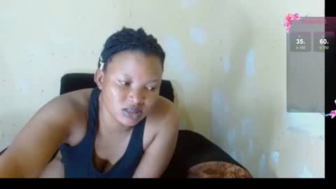 chocolatemilkebony online show from August 1, 8:16 am