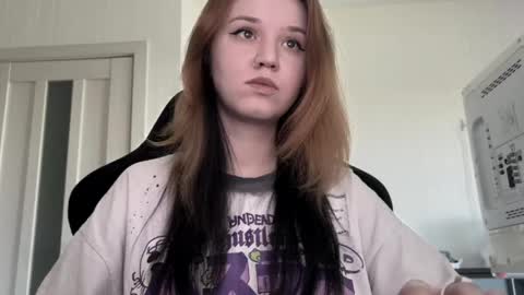Lissa online show from May 16, 4:06 pm