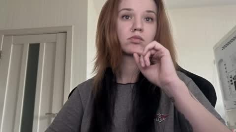 Lissa online show from May 11, 3:51 pm