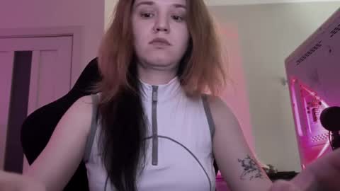 Lissa online show from May 21, 8:40 pm