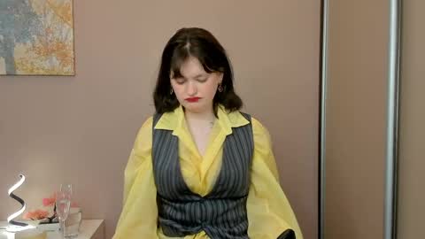 Cassandra online show from March 31, 9:31 am