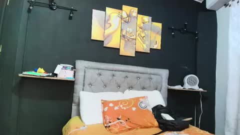 Yarixa online show from October 24, 1:01 am