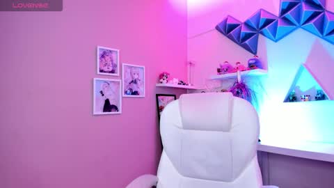 Chris online show from February 6, 8:01 pm