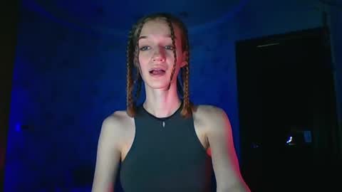 chrissy_joyful online show from May 16, 5:21 am