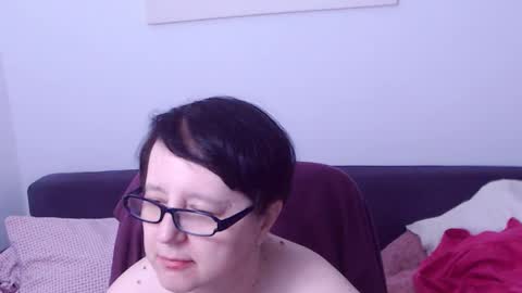Christa online show from May 24, 11:36 pm
