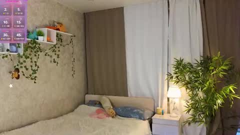 Ann online show from June 28, 12:23 pm