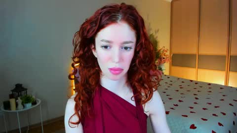 christinaconteeree online show from May 13, 3:12 am
