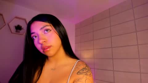 Christine  online show from May 20, 11:51 am