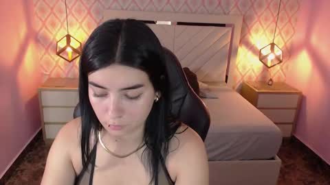 CHRISTY  online show from October 6, 7:29 pm