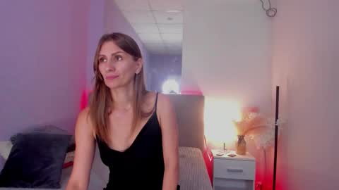ChristyBrooks online show from September 8, 7:57 pm
