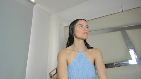 instagram chrystaljade.1 online show from December 9, 1:24 pm