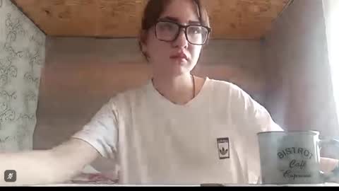 Olivia online show from July 6, 8:30 am
