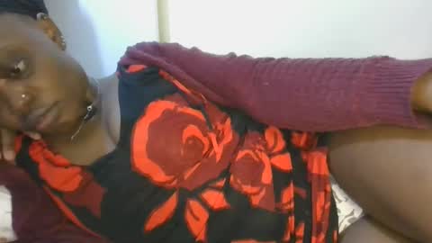 cilia petite online show from April 29, 6:02 pm