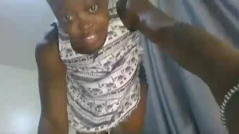 cilia petite online show from April 4, 9:02 pm