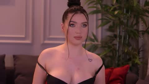 Cindy online show from March 31, 5:51 am