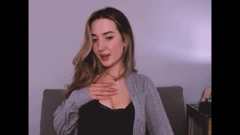 cindyprettywomen online show from May 21, 4:27 pm