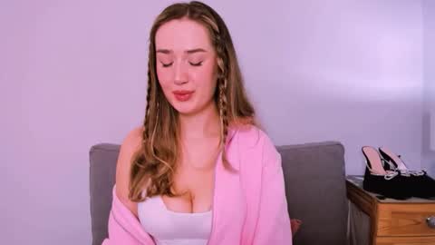 cindyprettywomen online show from May 11, 4:37 pm