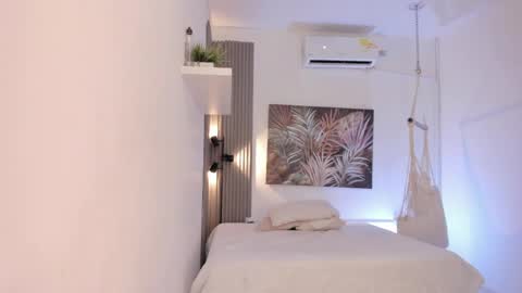 Cintia online show from April 9, 11:48 am