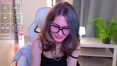 Jennie online show from October 16, 2:09 pm