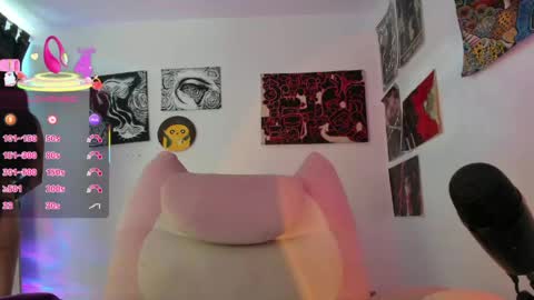 Paulina online show from May 24, 8:52 pm