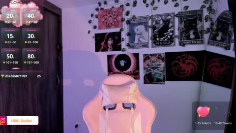 Snapshot of circe_l chatting on December 30, 8:15 pm Paulina online show from December 30, 8:15 pm
