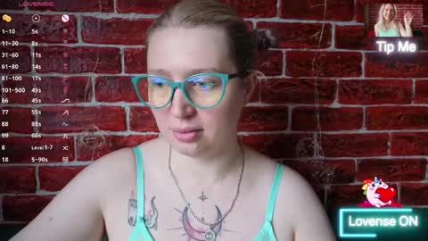 citrusblissss online show from May 26, 3:17 am