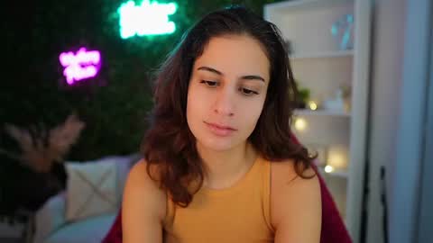 Clair meek online show from December 16, 9:03 am