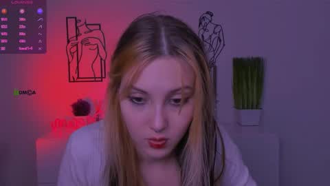 Claire online show from October 3, 3:22 am