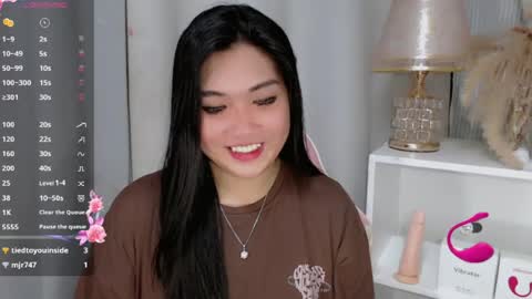 CLAIRE online show from July 19, 7:21 am