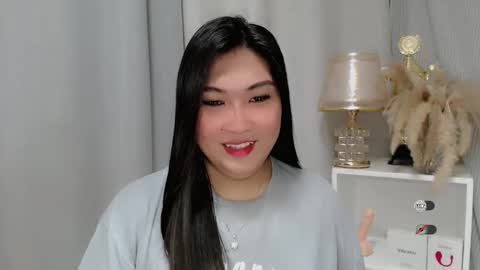 CLAIRE online show from May 18, 4:40 am