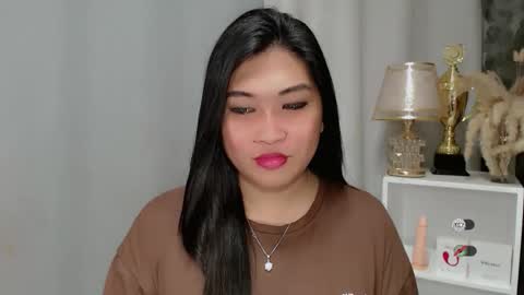 CLAIRE online show from April 5, 4:11 am